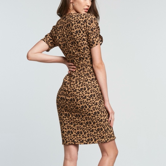 Bardot Nicola Midi dress in leopard print size 4 / XS - Picture 3 of 15